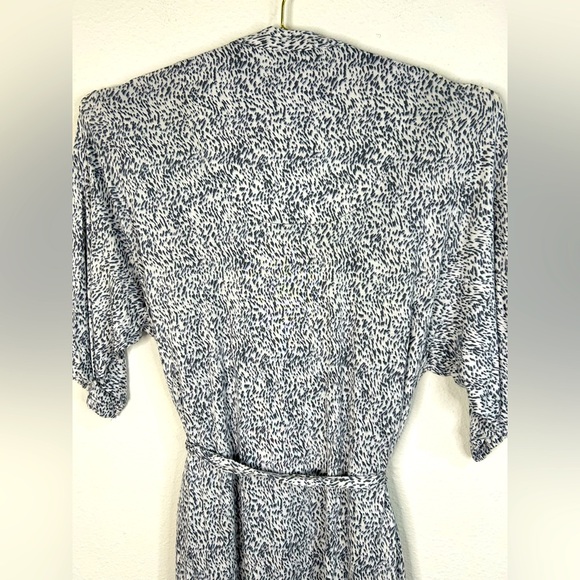 Modern Luxury Carole Hochman Robe Chemise Set S Gray Pink Bow Flaw Read - Picture 8 of 14